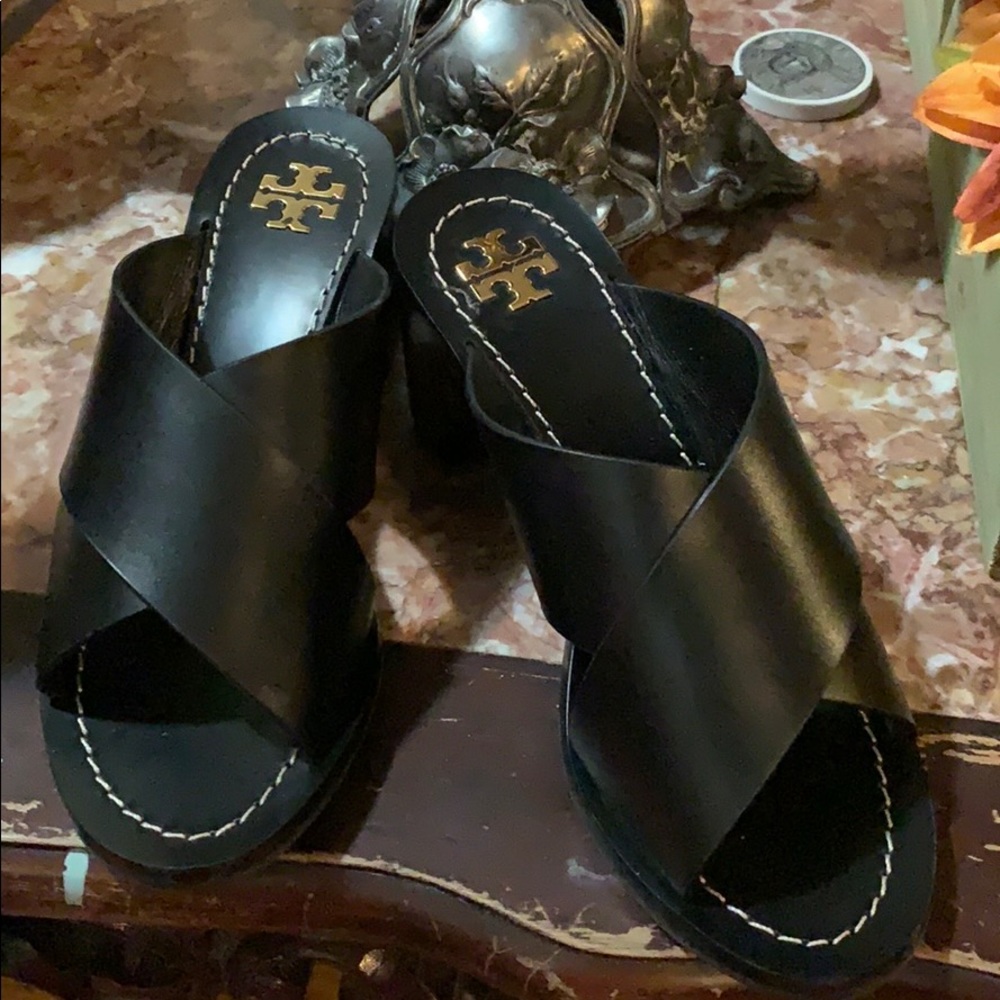 Shoes - Picture 2 of 3